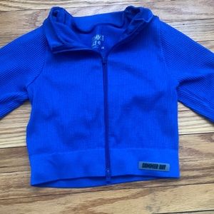 Long sleeve gym shirt